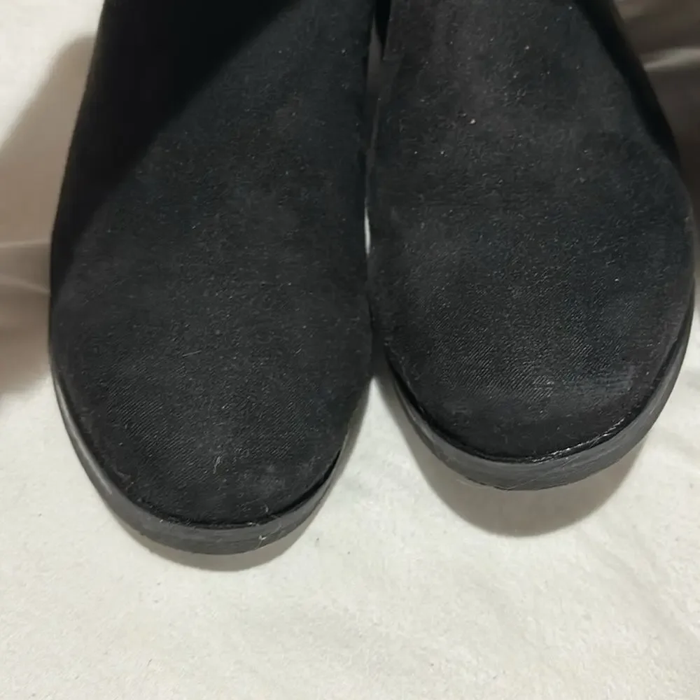 Childrens place 1 black tall microfiber flat boot side zipper entry euc